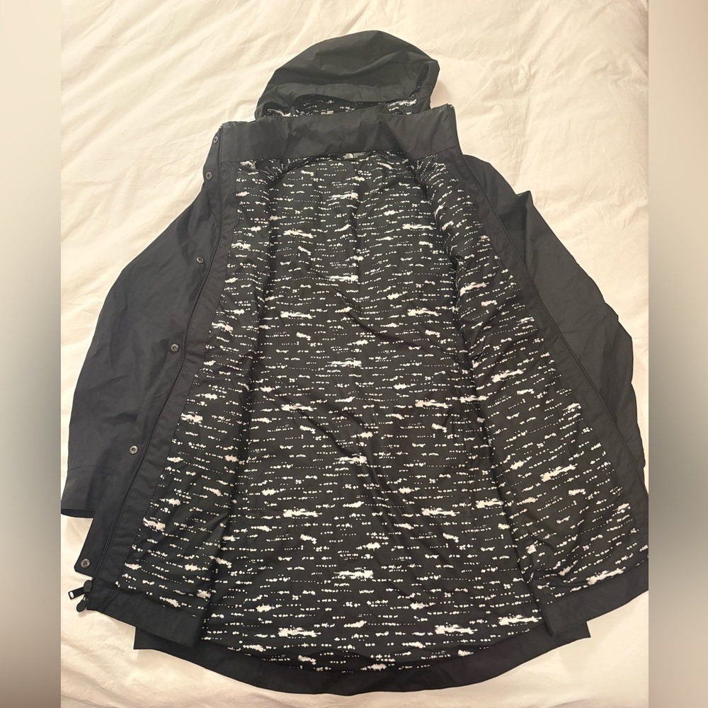 The North Face Black Hooded Trench Coat Rain Jacket Medium - Picture 2 of 13